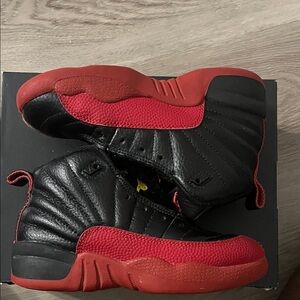 JORDAN 12 RETRO (FLU GAME )